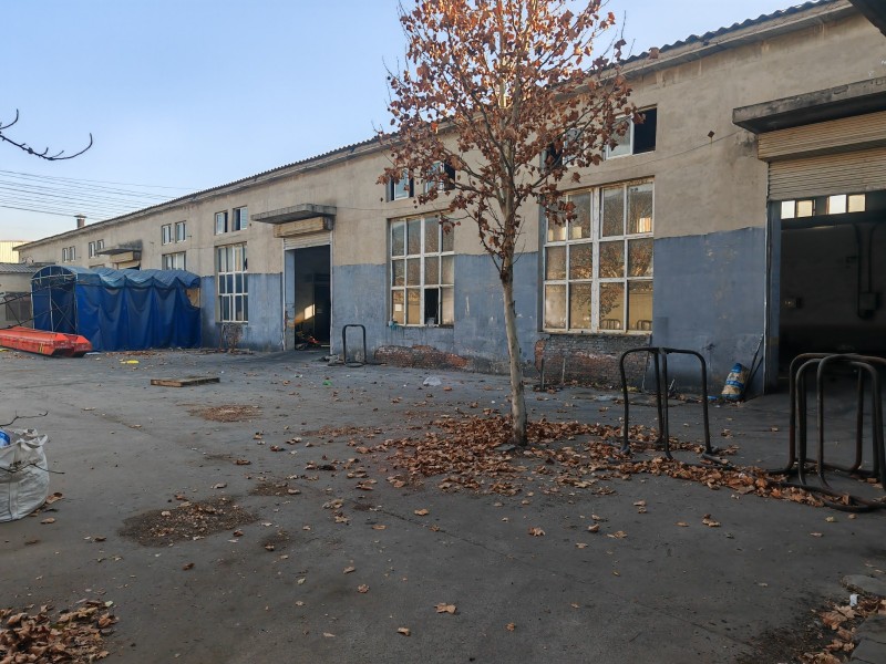 东洺阳村工业区占地五亩带行车可用于仓库拔料磕料机加工地理位置方便
非诚勿扰（第 9 张）