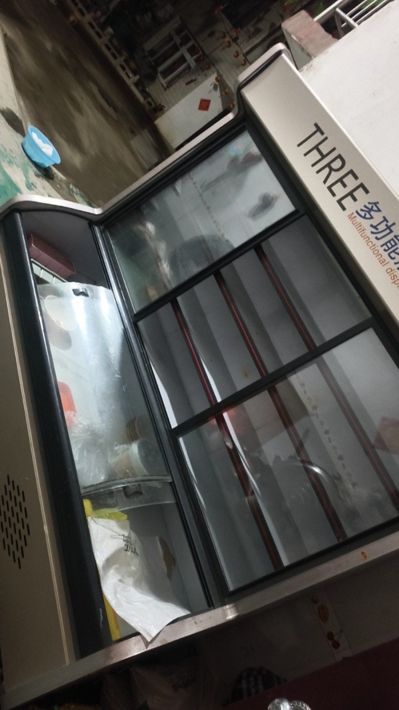 冷藏展示菜柜9成新，看上的联系（第 1 张）