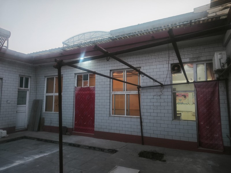 房屋出租：位于前曹庄村内独院房屋出租，水电齐全，房屋干净整洁，最低一年起租，有意（第 4 张）