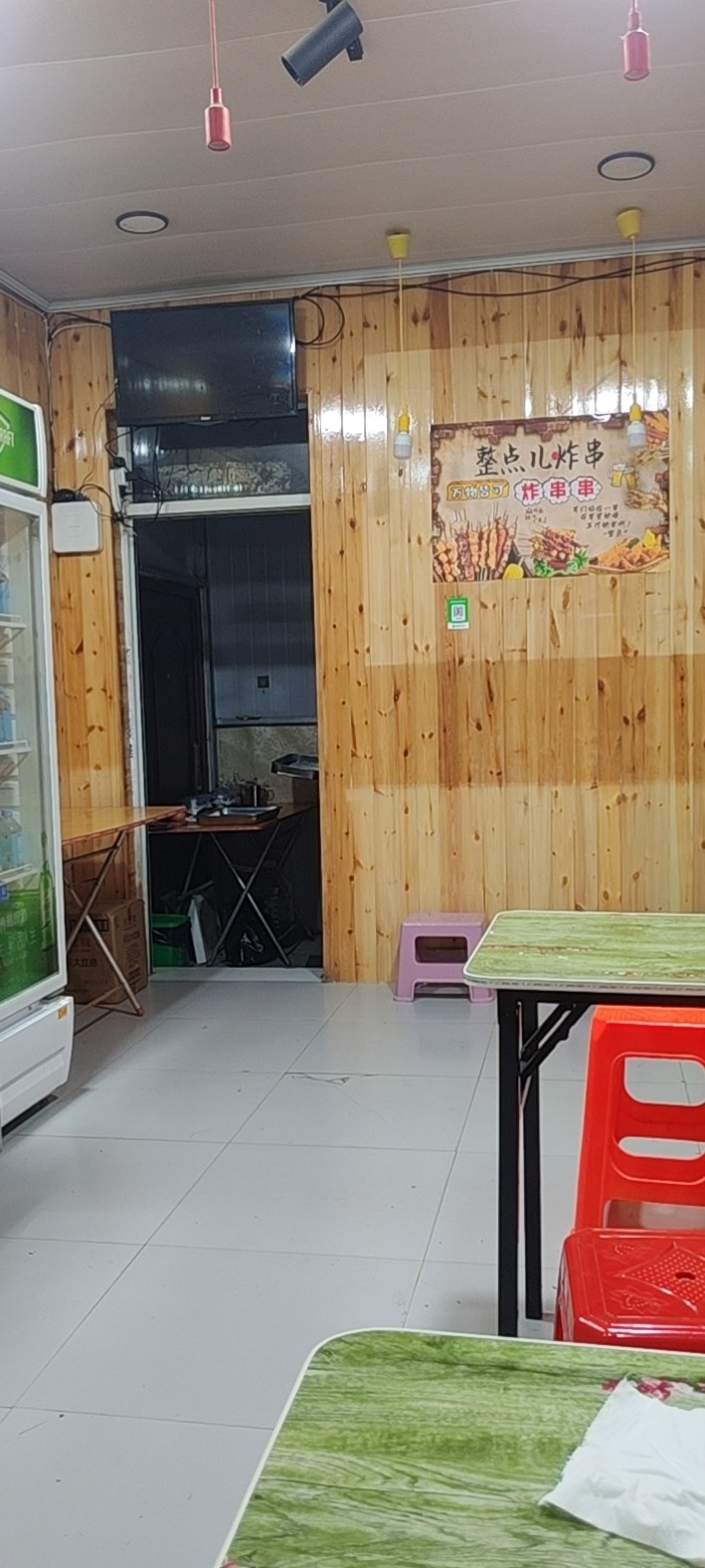 营业中炸串店转让，接手可干也可空转！店铺周边环境好，紧挨小区门口。地址:永年太极（第 2 张）