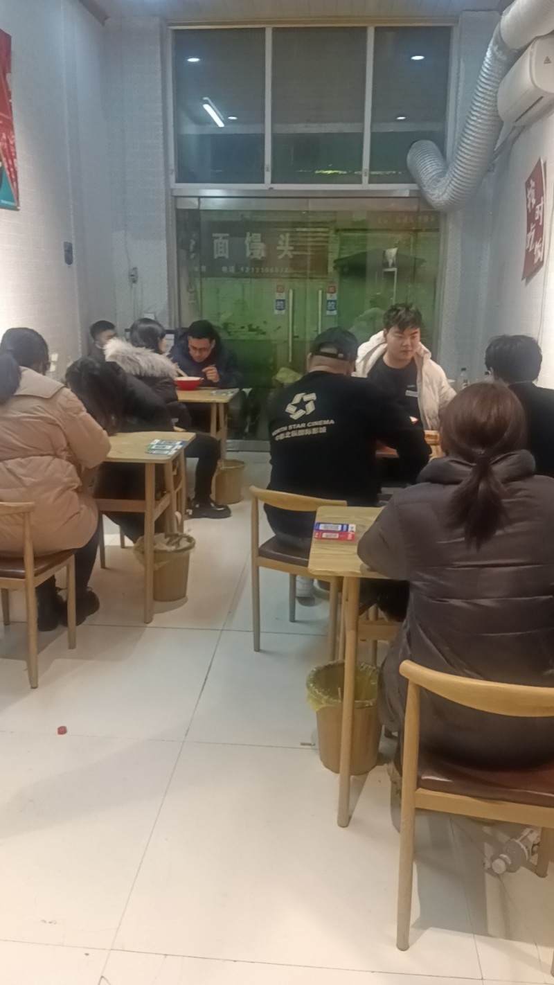 营业中麻辣烫店诚心转让（第 2 张）