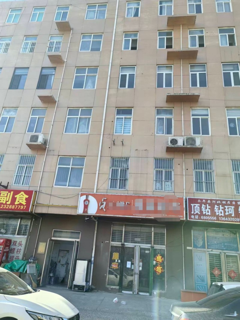 产业城A6第一排，紧临2号门，91平米，方便停车（第 2 张）
