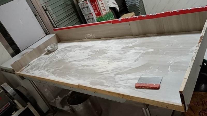 众腾汽车城西，一家拉面馆转让，可空转，可（第 2 张）