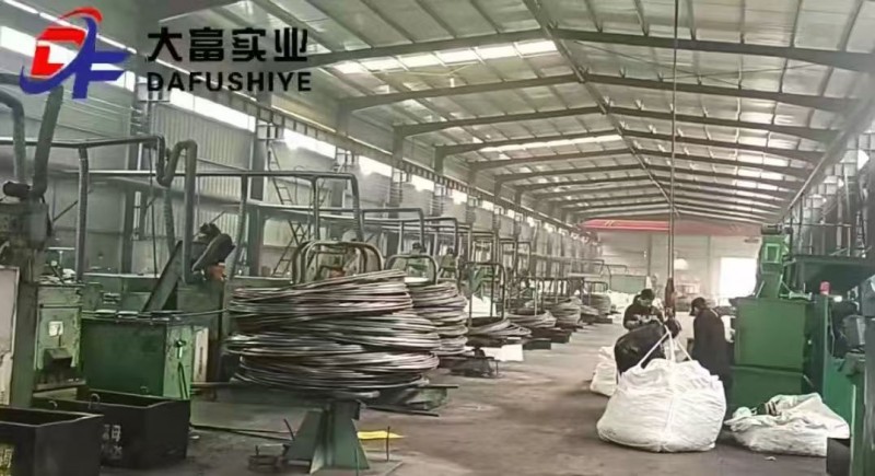 河北大富高强度螺母
（自产自销）
主营:M6-M120高强度螺母
等级:6（第 1 张）