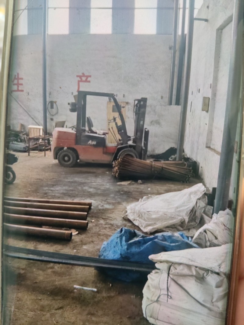 不锈钢厂对门厂房里面，大约150左右，可干数控机床，滚丝加工也可以（第 1 张）