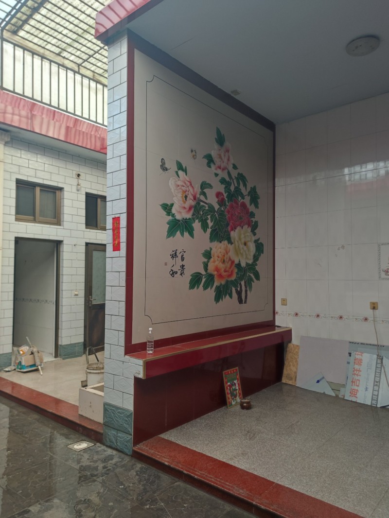 四千多一平名关主城区临街独院，12*15米，180平，浇筑框架结构，全地暖，民水（第 2 张）