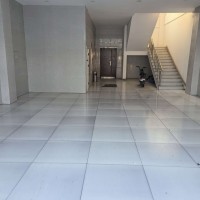 门市出租 
本楼房4层，出租800平方。可整租可分租。出租范围，民房、公寓、宾（第 3 张）