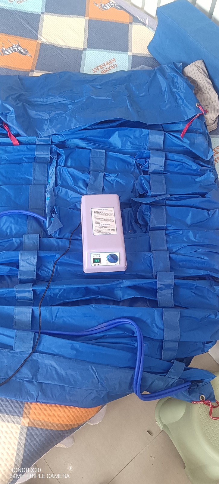 出售气垫，买了用了两天。不是老年人用过，年轻人骨折用的。230买的卖150有要的（第 2 张）