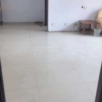 名关飞宇南区出租，家具齐全，拎包入住。中间楼层无遮挡采光好。（第 1 张）