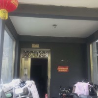 名关飞宇南区出租，家具齐全，拎包入住。中间楼层无遮挡采光好。（第 6 张）