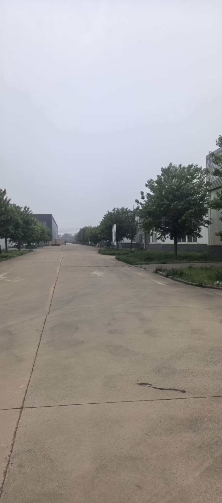 出租出售邯郸市鸡泽县小寨铸造工业园区21亩工业用地，带4200平米厂房，有意向私（第 1 张）
