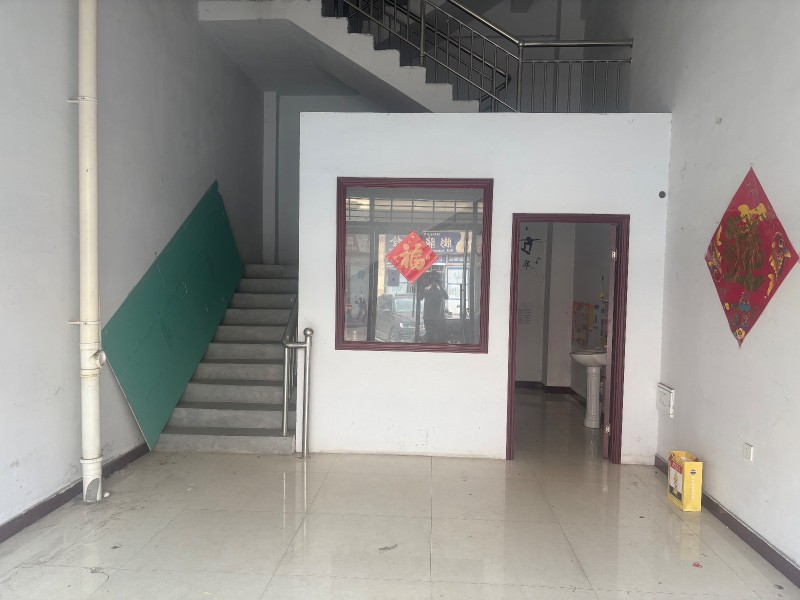 出租产业城西11-33门市一间（第 1 张）